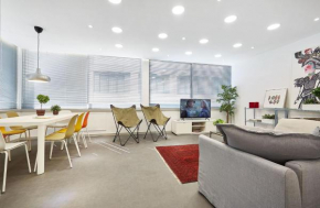 Chloe Boutique Apartments Apollo